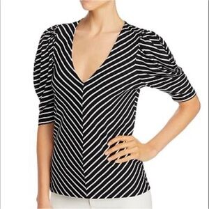 FRAME Black and White striped chevron top with puff sleeves